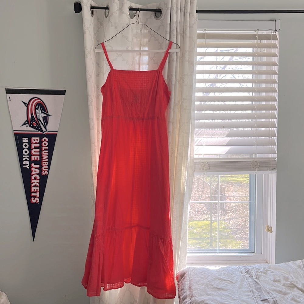 NWT Seersucker tiered apron dress